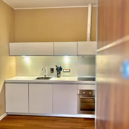 Zar 8 Apartament *
